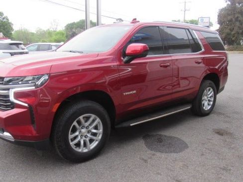 Certified 2024 Chevrolet Tahoe LT image 4