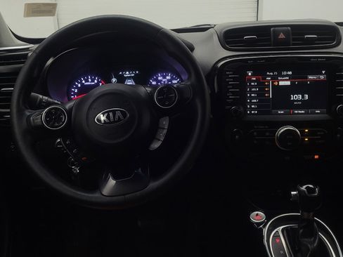 Used 2016 Kia Soul ! w/ Premium Package image 22