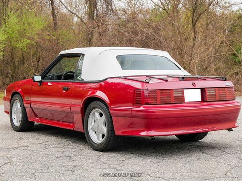 Used 1989 Ford Mustang GT RWD image 16