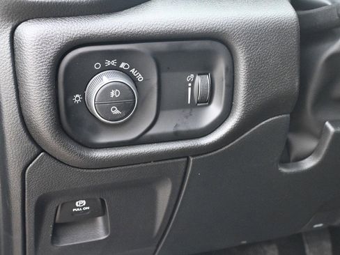 Used 2025 RAM 1500 Tradesman image 18