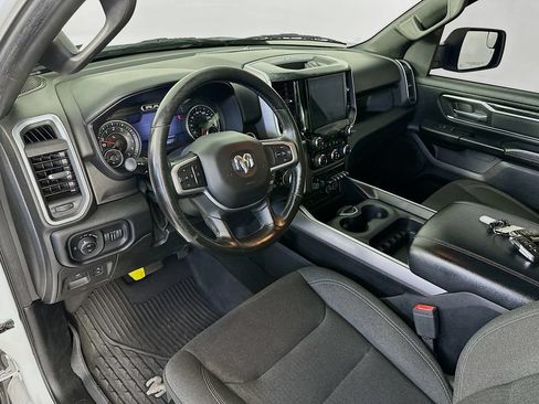 Used 2019 RAM 1500 Big Horn AWD/4WD image 30