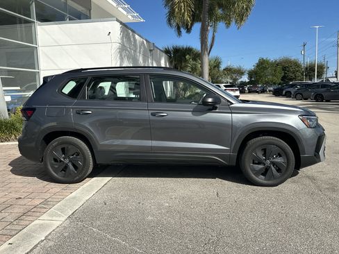 New 2026 Volkswagen Taos S image 5