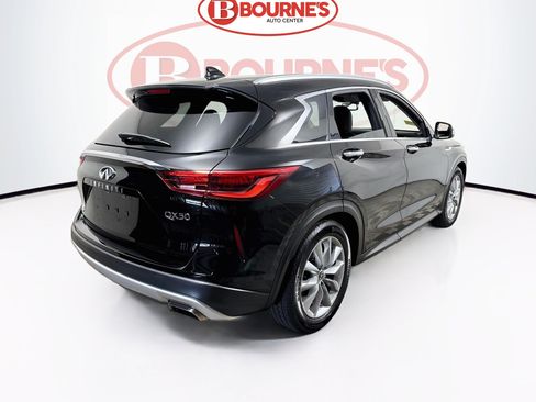 Used 2019 INFINITI QX50 Luxe w/ Navigation Package AWD/4WD image 11