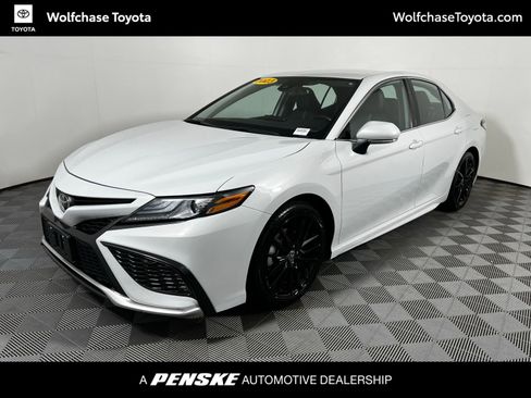 Used 2023 Toyota Camry XSE image 1