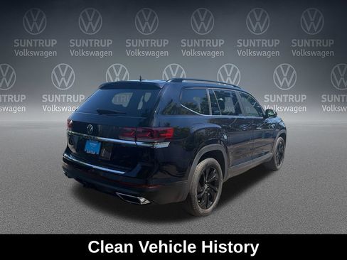 Used 2023 Volkswagen Atlas SE w/ Black Wheel Package FWD image 6