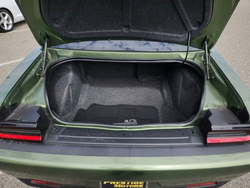 Used 2022 Dodge Challenger R/T Scat Pack RWD image 14