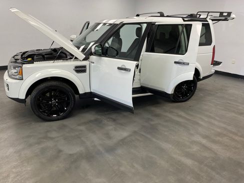 Used 2016 Land Rover LR4 HSE AWD/4WD image 47