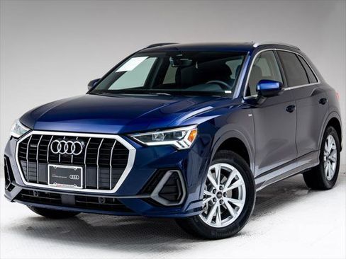 Certified 2025 Audi Q3 2.0T Premium Plus w/ Premium Plus Package AWD/4WD image 1