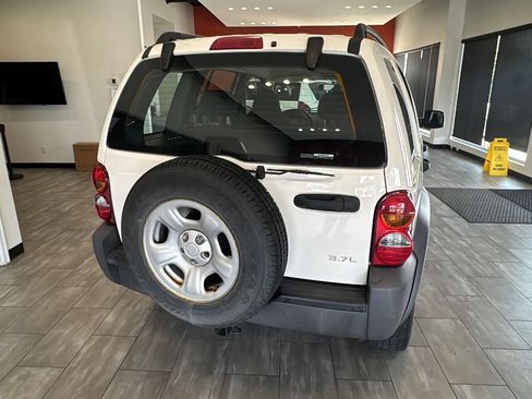 Used 2003 Jeep Liberty Sport AWD/4WD image 11