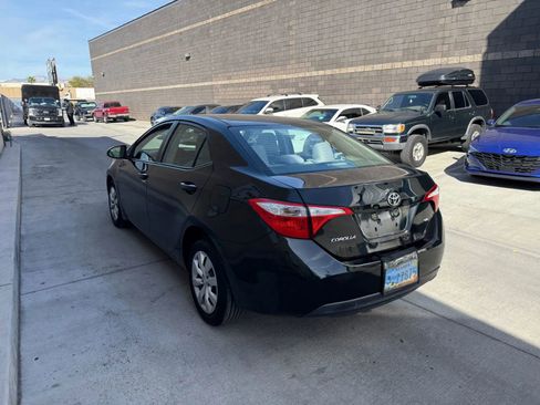 Used 2015 Toyota Corolla LE FWD image 7