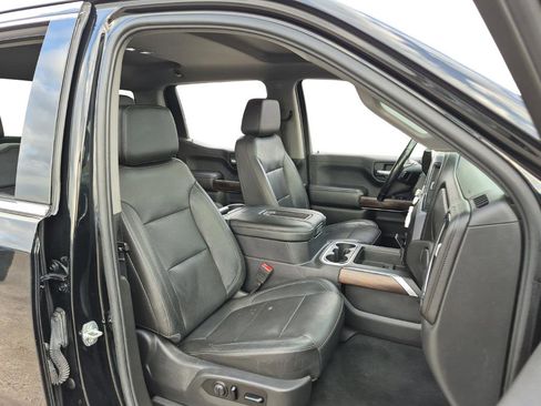 Used 2020 GMC Sierra 1500 SLT RWD image 29