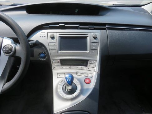 Used 2013 Toyota Prius Three FWD image 16