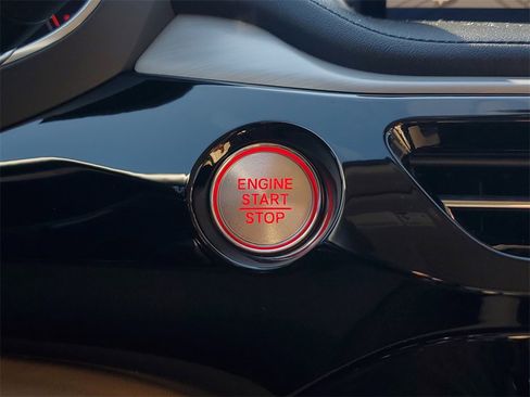 Certified 2024 Acura MDX FWD w/ Technology Package image 31