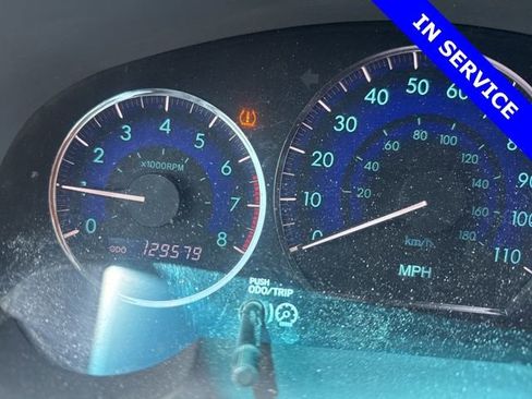 Used 2009 Toyota Sienna XLE image 3