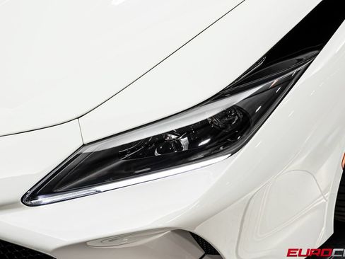 Used 2022 Ferrari F8 Tributo RWD image 15
