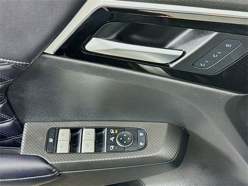 Used 2023 Mitsubishi Outlander SEL image 24