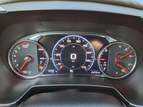 Used 2024 Chevrolet Blazer Premier w/ Driver Confidence II Package FWD image 17