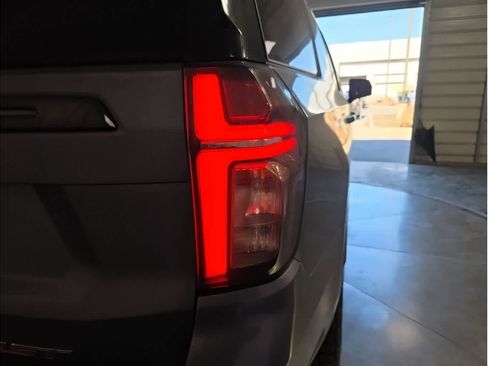 Used 2021 Chevrolet Tahoe RST w/ Luxury Package image 10