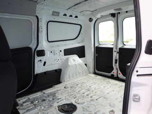 Used 2018 RAM ProMaster City Tradesman FWD image 14