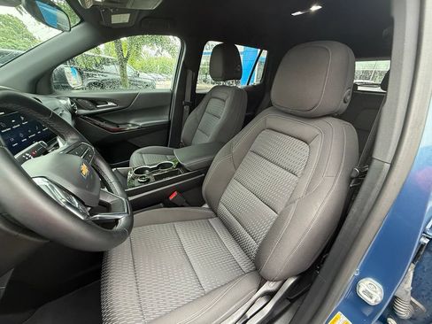 Used 2026 Chevrolet Equinox LT AWD/4WD image 23
