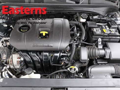 Used 2023 Kia Forte LXS image 7