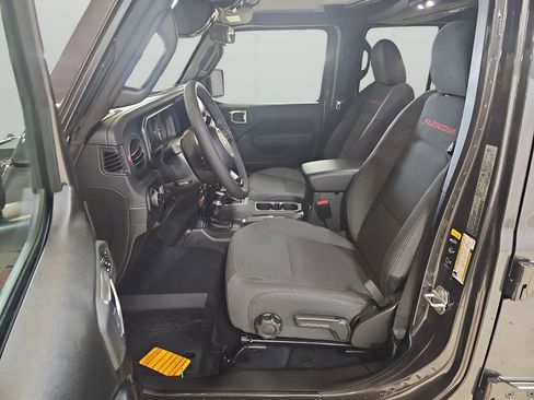 New 2026 Jeep Wrangler Unlimited Rubicon image 9