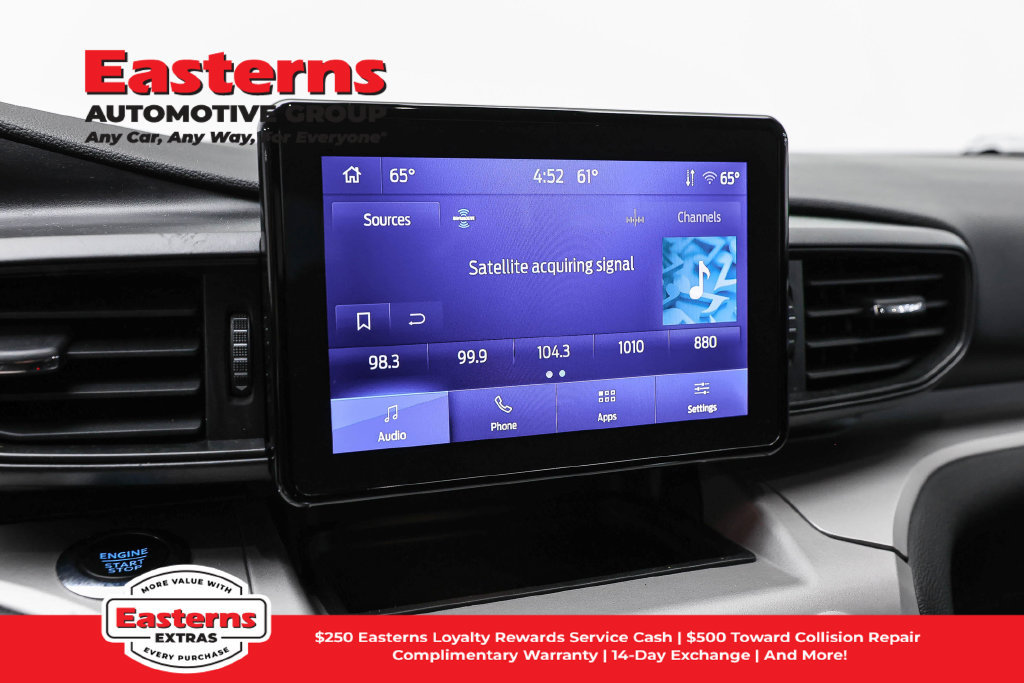 Used 2023 Ford Explorer XLT AWD/4WD image 20