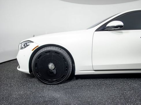 Used 2023 Mercedes-Benz Maybach S 580 4MATIC image 17