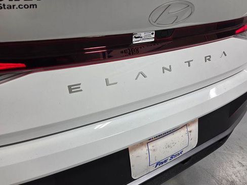 New 2026 Hyundai Elantra Sport FWD image 10