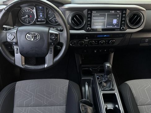 Used 2023 Toyota Tacoma TRD Off-Road AWD/4WD image 12
