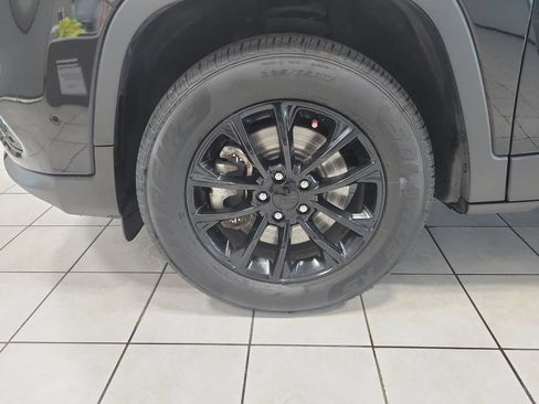 Certified 2023 Jeep Cherokee Altitude Lux AWD/4WD image 44