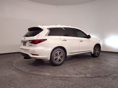Used 2017 INFINITI QX60 Luxe w/ Premium Plus Package image 8
