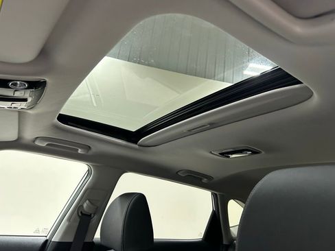 New 2026 Kia Seltos SX w/ SX Sunroof Package image 23