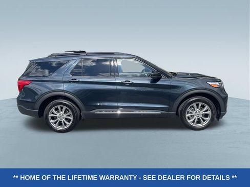 Certified 2024 Ford Explorer XLT w/ Equipment Group 202A AWD/4WD image 2