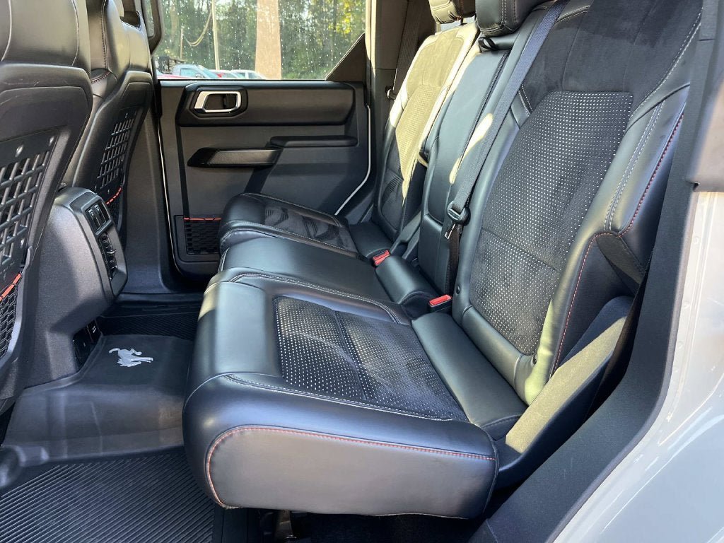 Used 2025 Ford Bronco Raptor AWD/4WD image 20
