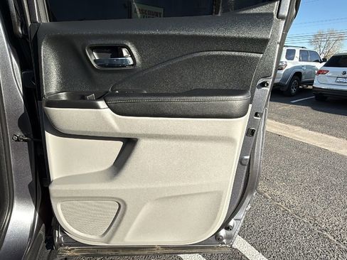 Used 2021 Honda Ridgeline RTL image 16