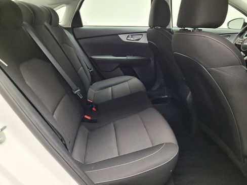 Used 2023 Kia Forte LXS image 19