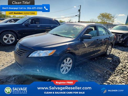 Used 2009 Toyota Camry FWD image 1