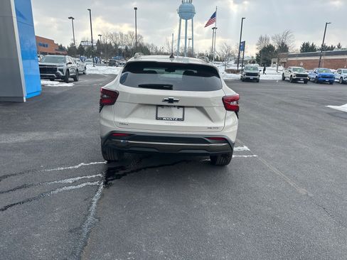 New 2026 Chevrolet Trax ACTIV w/ Driver Confidence Package image 7