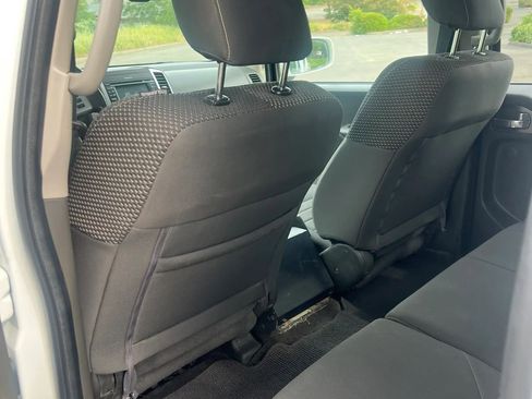 Used 2016 Nissan Frontier PRO-4X image 21