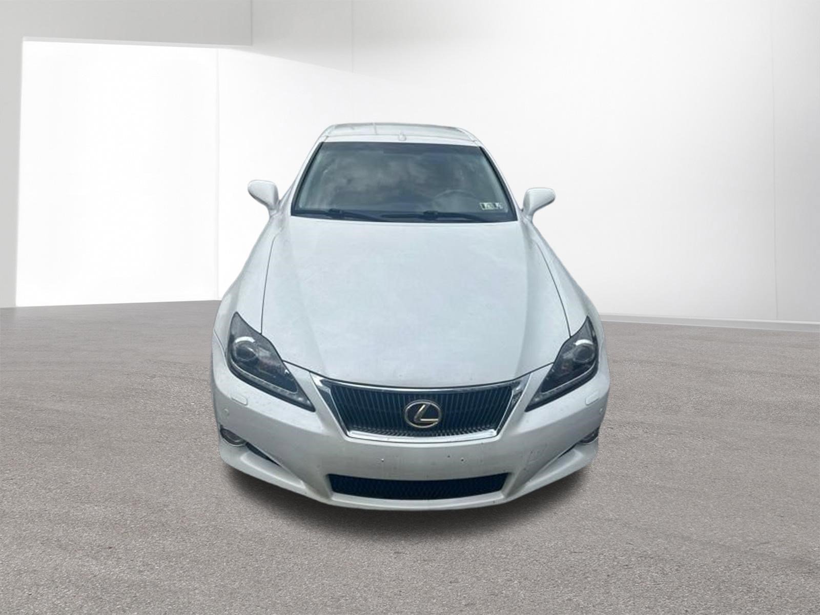 Used 2011 Lexus IS 250C w/ Luxury Pkg RWD image 6