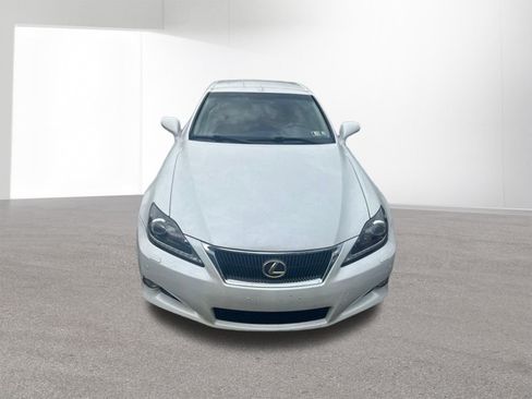 Used 2011 Lexus IS 250C w/ Luxury Pkg RWD image 6