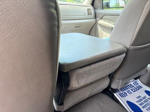 Used 2004 Dodge Ram 2500 Truck SLT w/ Trailer Tow Group image 38