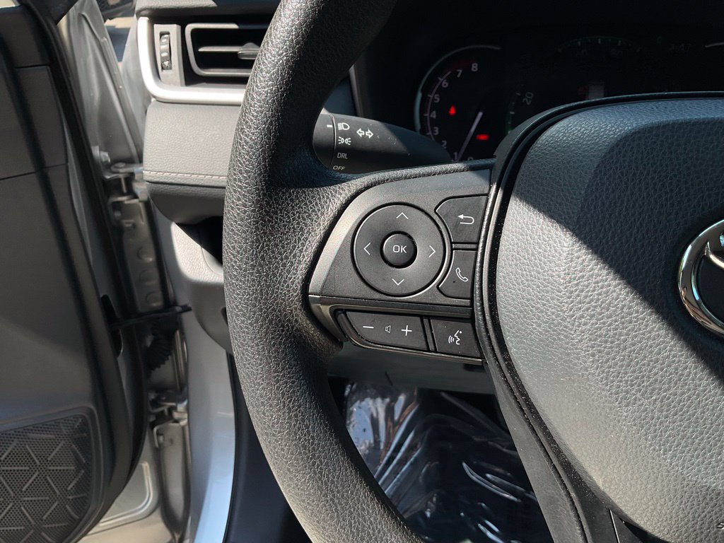 Used 2025 Toyota RAV4 LE FWD image 11