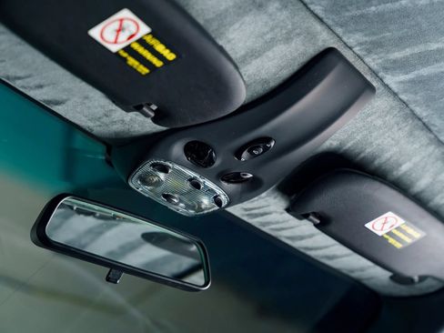 Used 2003 Porsche 911 GT3 RS image 17