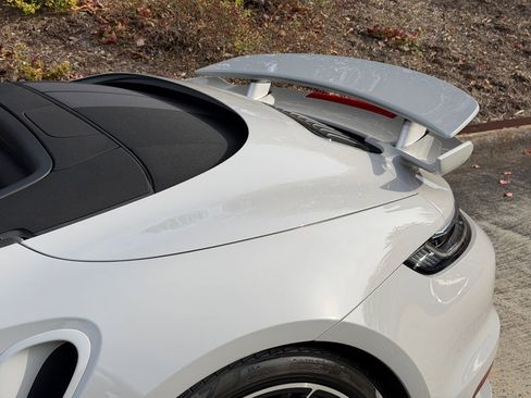 Used 2022 Porsche 911 Turbo S image 32