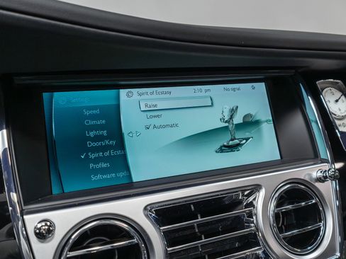 Used 2015 Rolls-Royce Ghost image 76