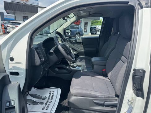 Used 2024 Nissan Frontier S w/ Technology Package AWD/4WD image 6