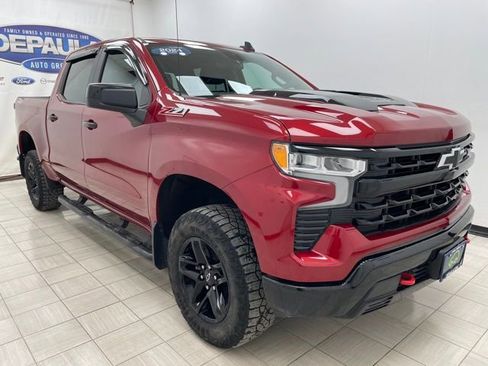 Used 2024 Chevrolet Silverado 1500 LT Trail Boss w/ Convenience Package II image 1