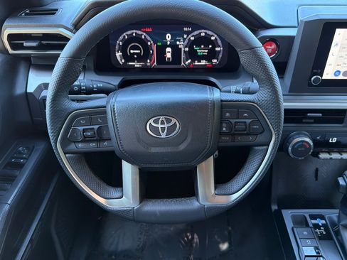 Used 2026 Toyota Tacoma TRD Sport AWD/4WD image 18